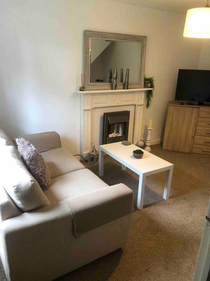 Bluebell House 2 Bedroom With Parking And Garden Scunthorpe Eksteriør bilde