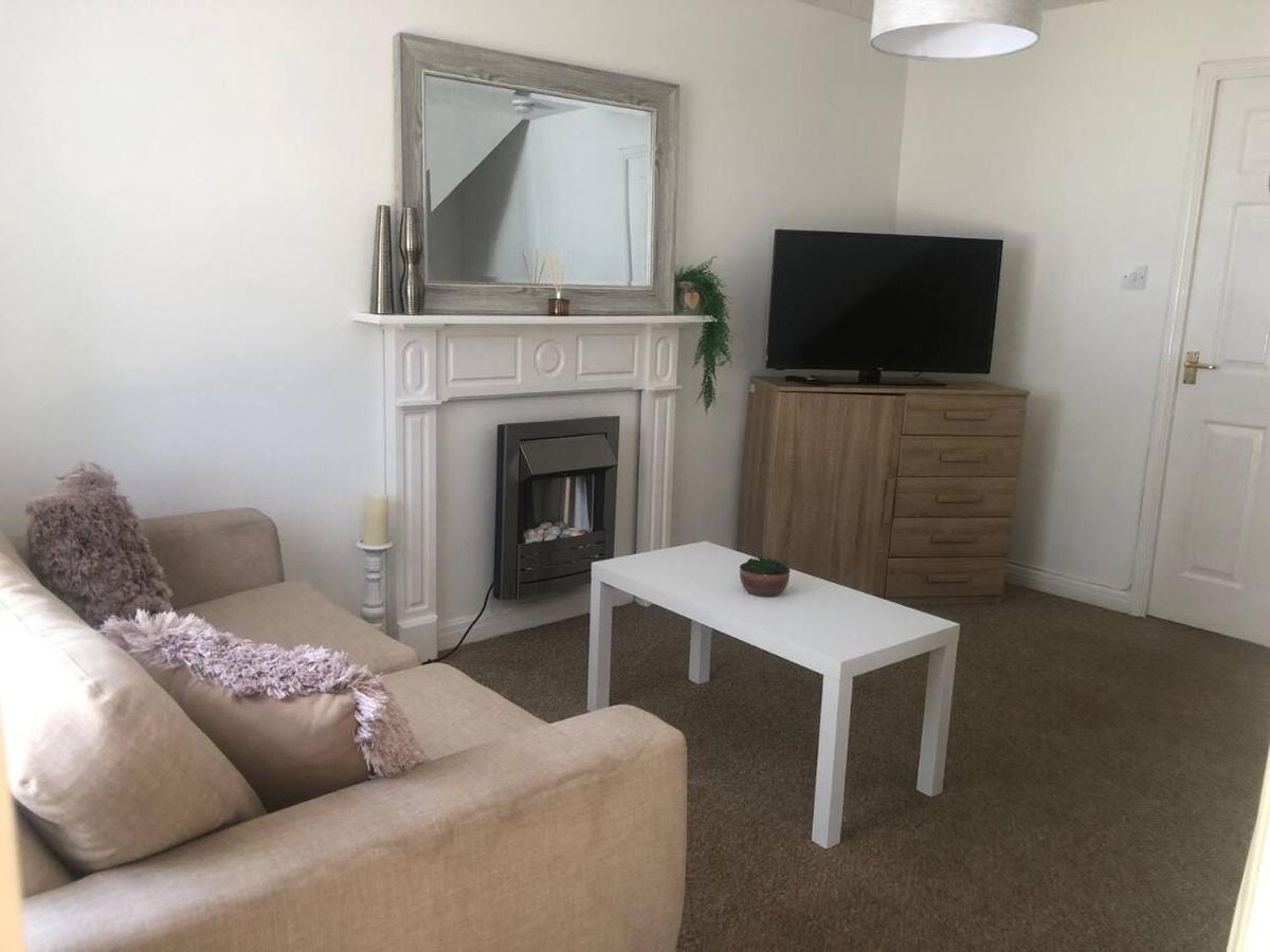 Bluebell House 2 Bedroom With Parking And Garden Scunthorpe Eksteriør bilde